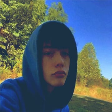 Ảnh đại diện người dùng F